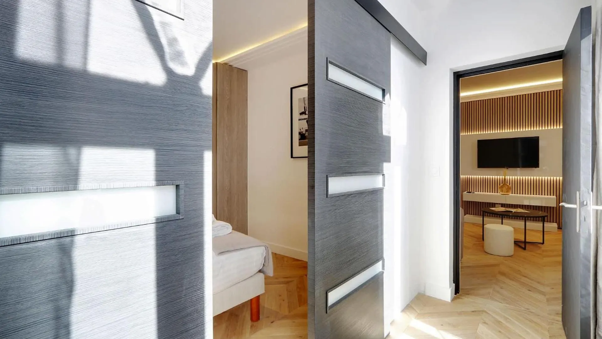 Apartment Spacious Appartement Au Coeur De Paris Fbmar2 France