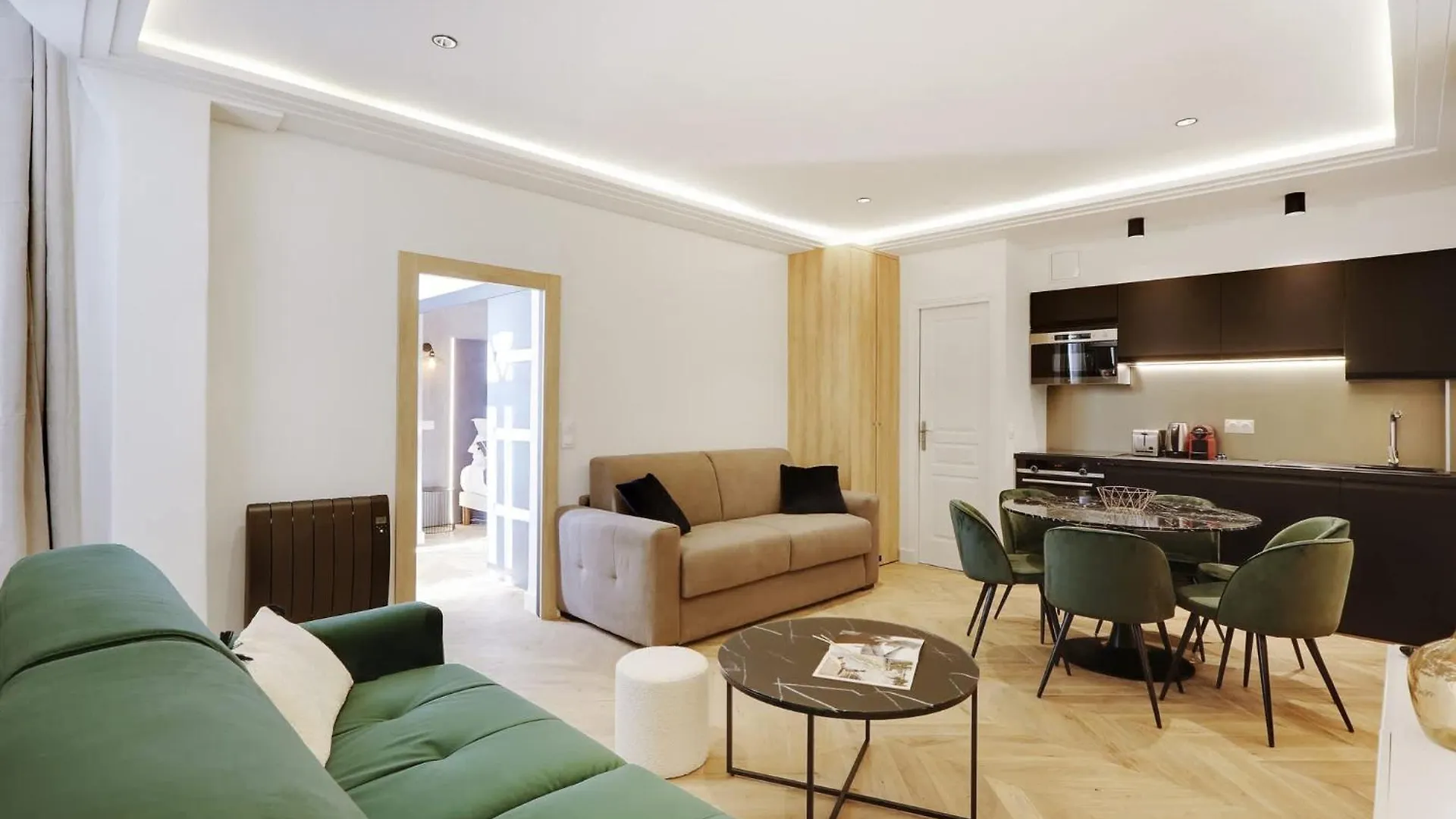 Spacious Appartement Au Coeur De Paris Fbmar2 France